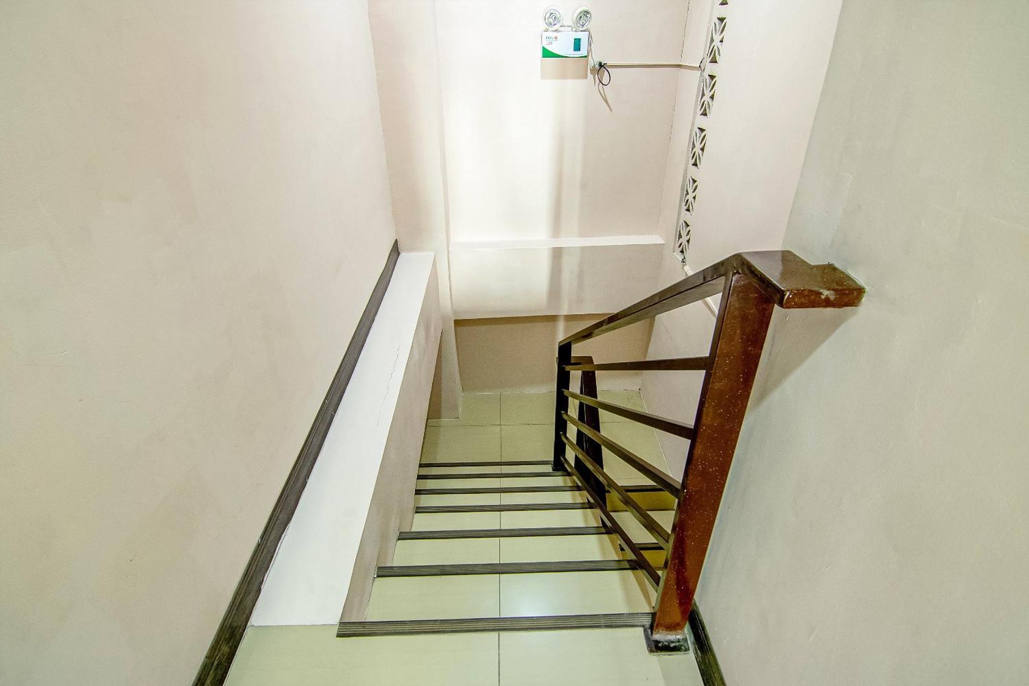 מנילה Oyo 766 Ichehan Apartments מראה חיצוני תמונה