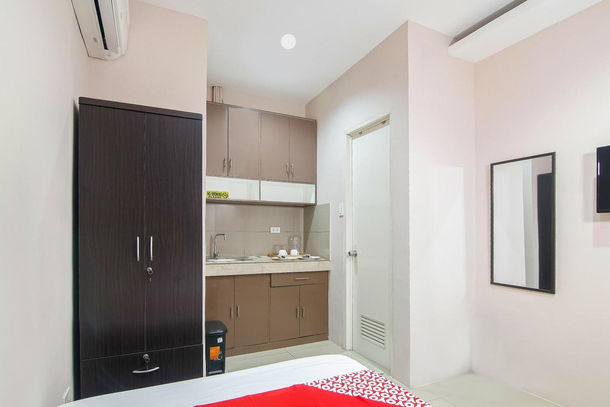 מנילה Oyo 766 Ichehan Apartments מראה חיצוני תמונה