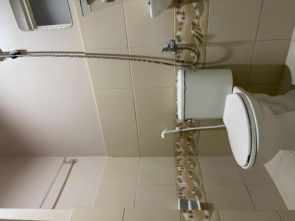 מנילה Oyo 766 Ichehan Apartments מראה חיצוני תמונה