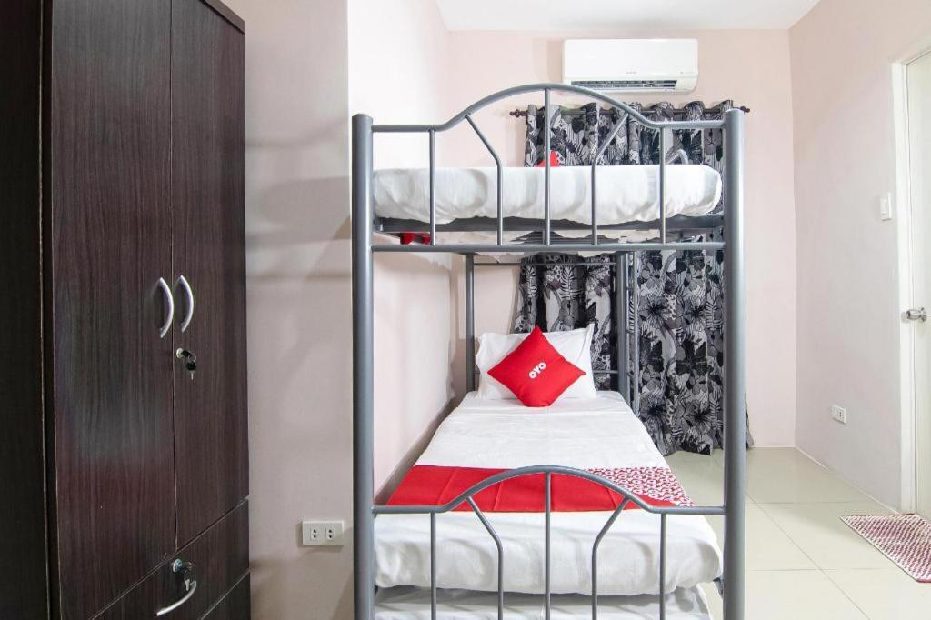 מנילה Oyo 766 Ichehan Apartments מראה חיצוני תמונה