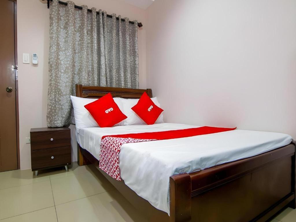 מנילה Oyo 766 Ichehan Apartments מראה חיצוני תמונה